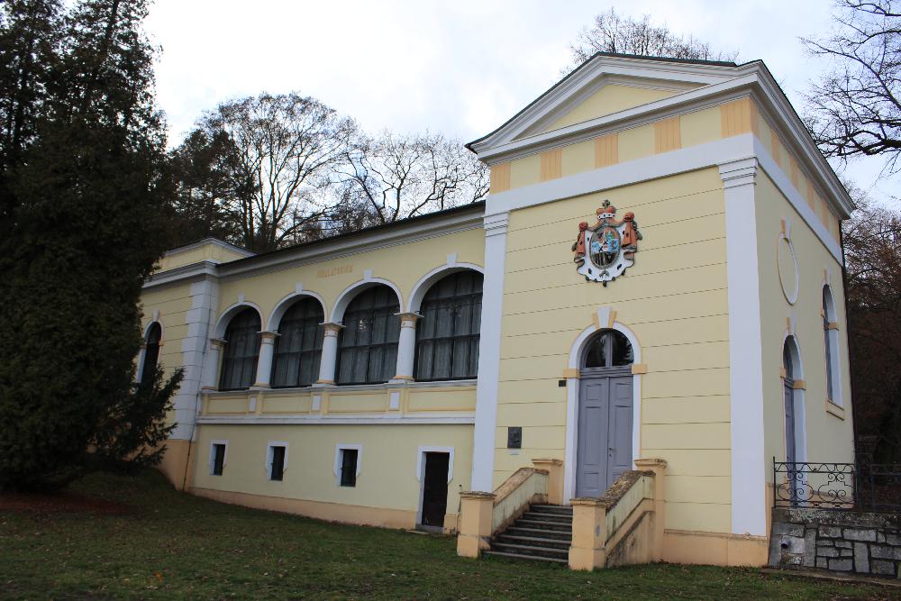 Are�l Kyselka - Inhaltorium. 