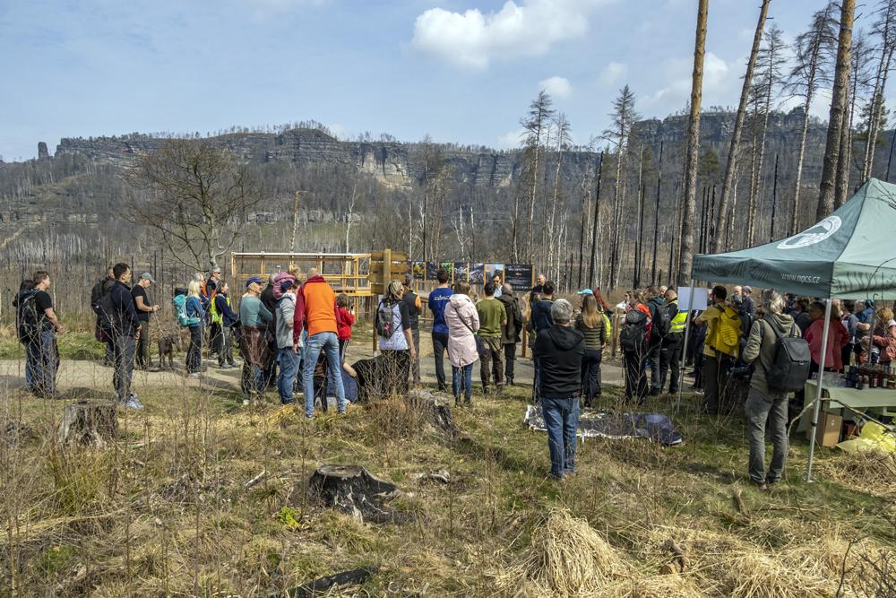 Slavnostn� otev�en� vyhl�dky F�nix - 12. 4. 2025