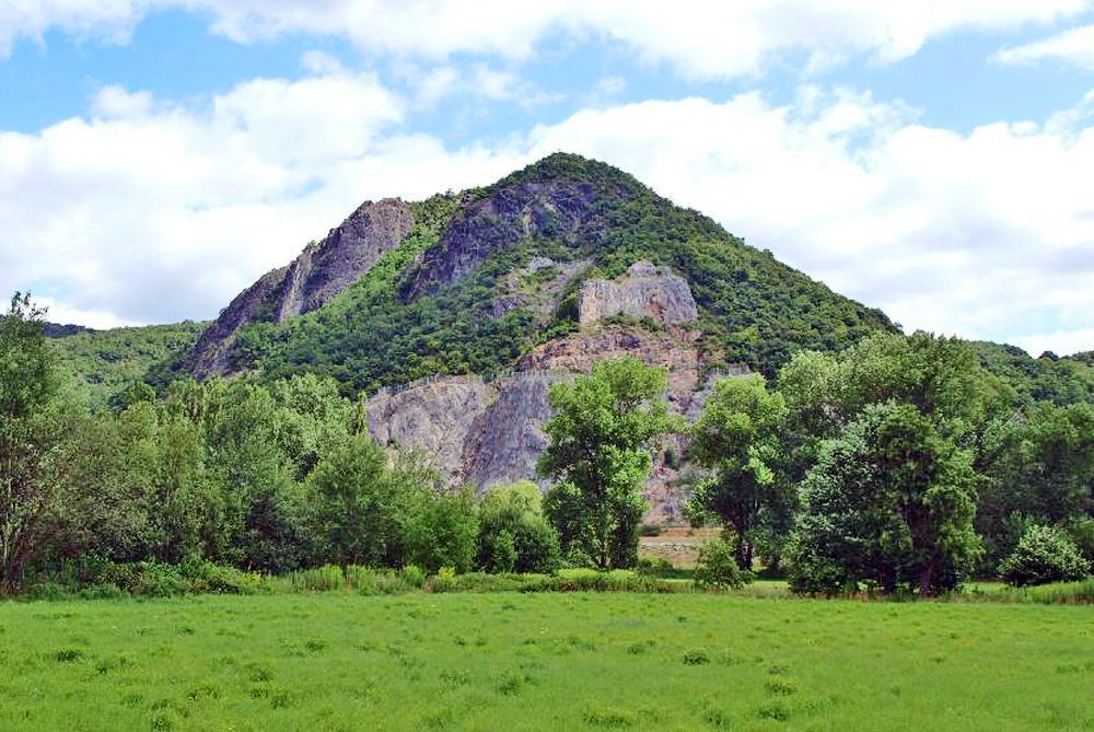 Koz� vrch nad Ne�t�dicemi