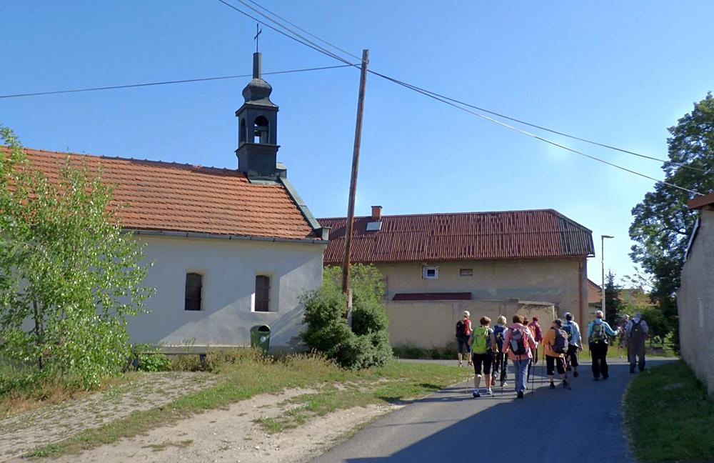 Kaple sv. Jana Nepomuckho v Hrdlech.