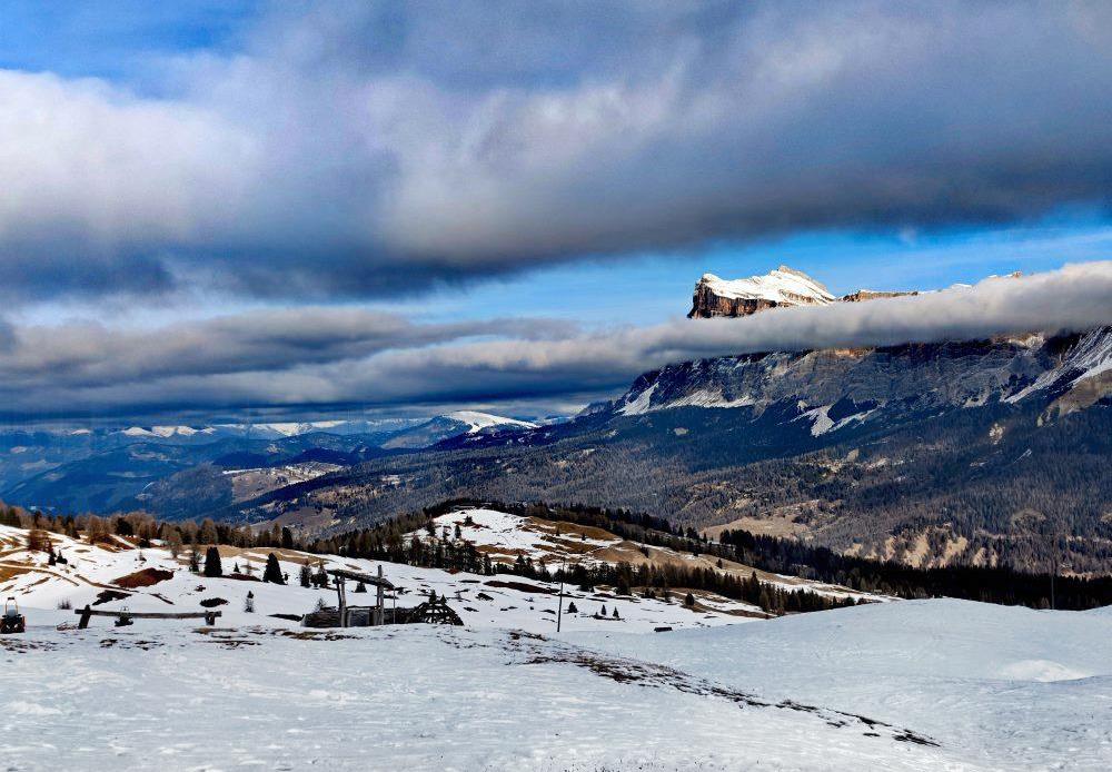 Alta Badia - Zimn� horsk� turistika v Alp�ch - oblast italsk� Dolomity