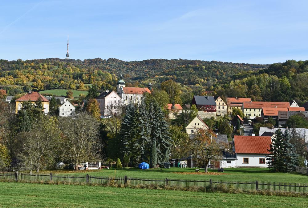 Zubrnice - jako byste se vr�tili o sto let zp�tky. 