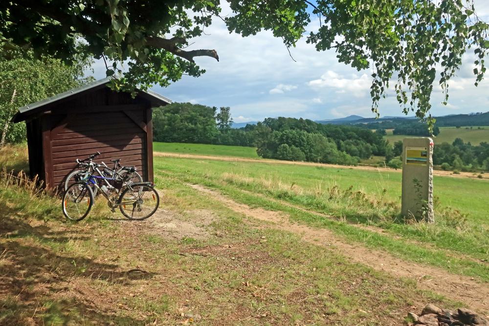 Velk� vyhl�dkov� okruh u �luknova - odpo��vadlo pod Jitrovn�kem.