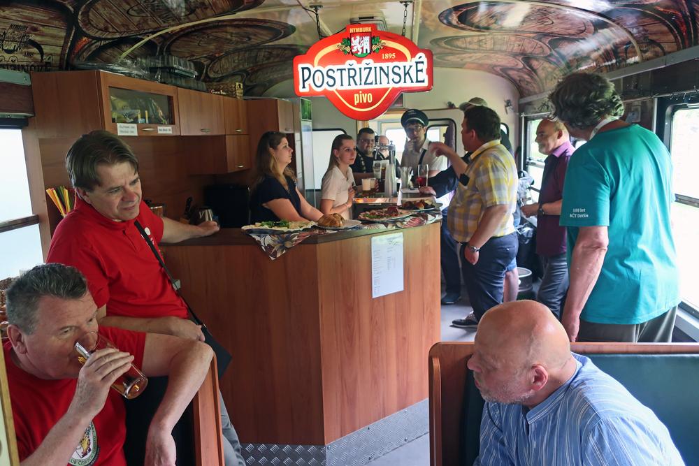 After-party turistick�ho festivalu.