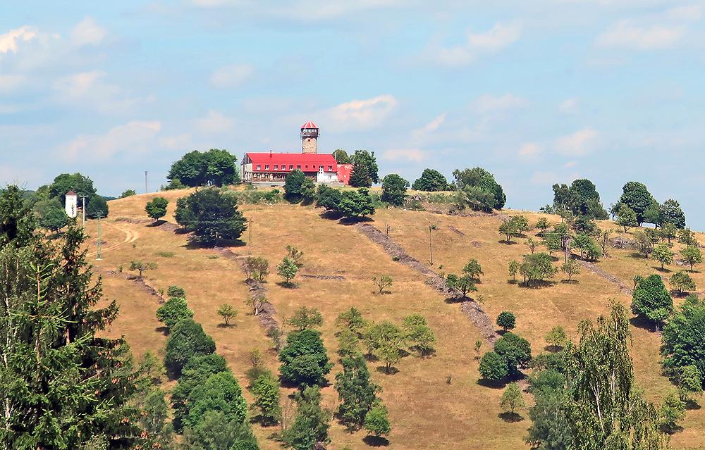Rozhledna Hl�ska - Hora Sv. Kate�iny - Kru�n� hory