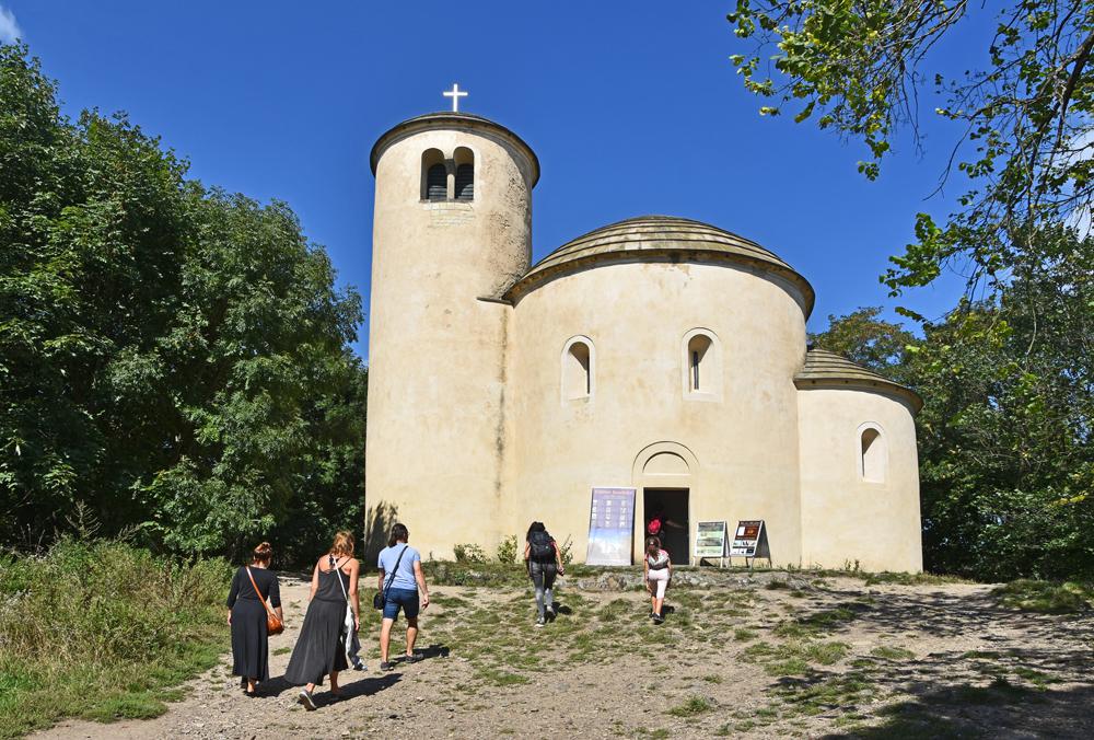 Rotunda svatch Vojtcha a Ji na pu.  