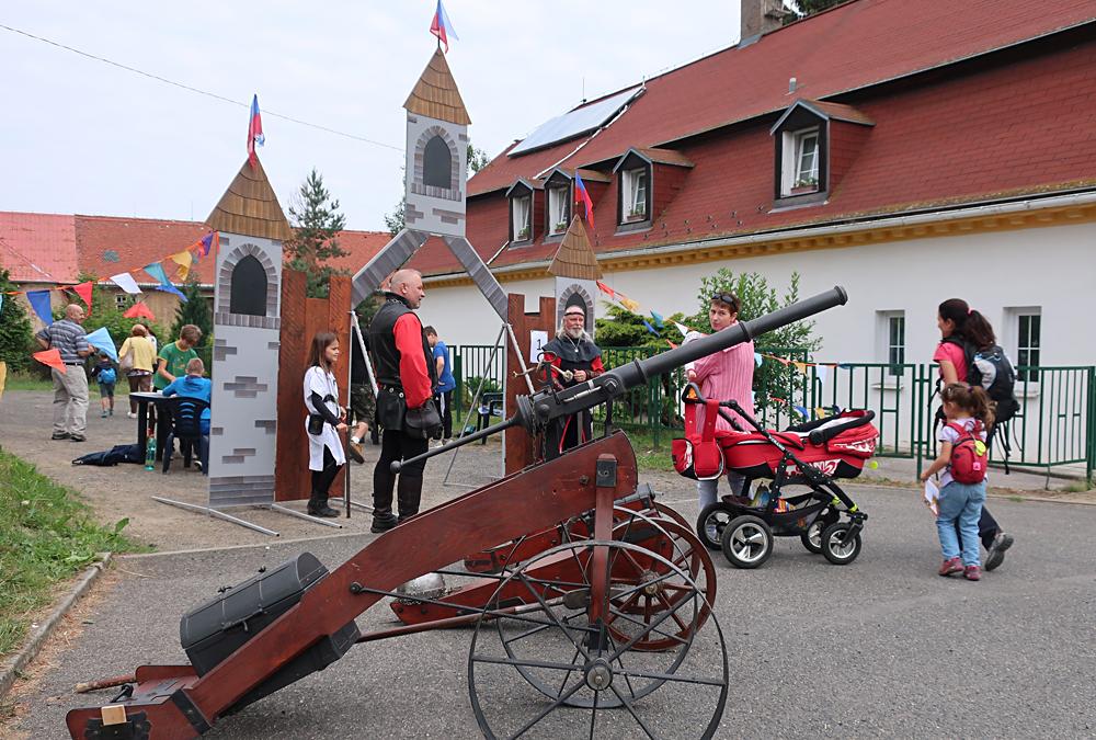 Poh�dkov� les v Kr�sn� L�p�.