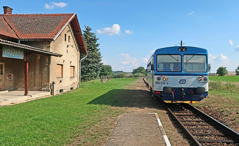 Podipsk motorek ve Vrakov.