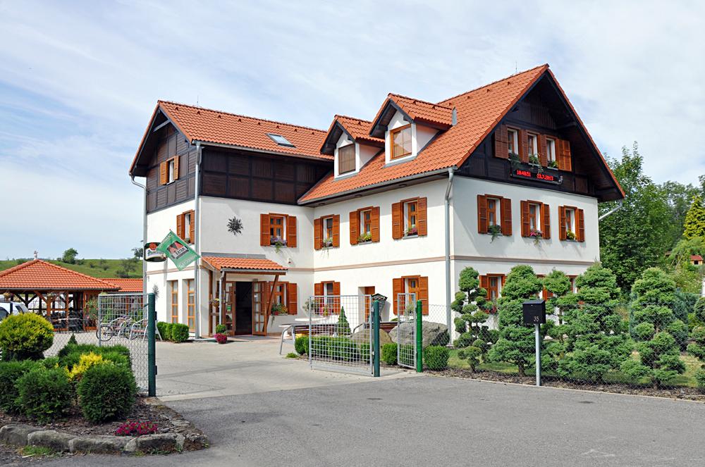 Pension Rosalka - Star Oleka