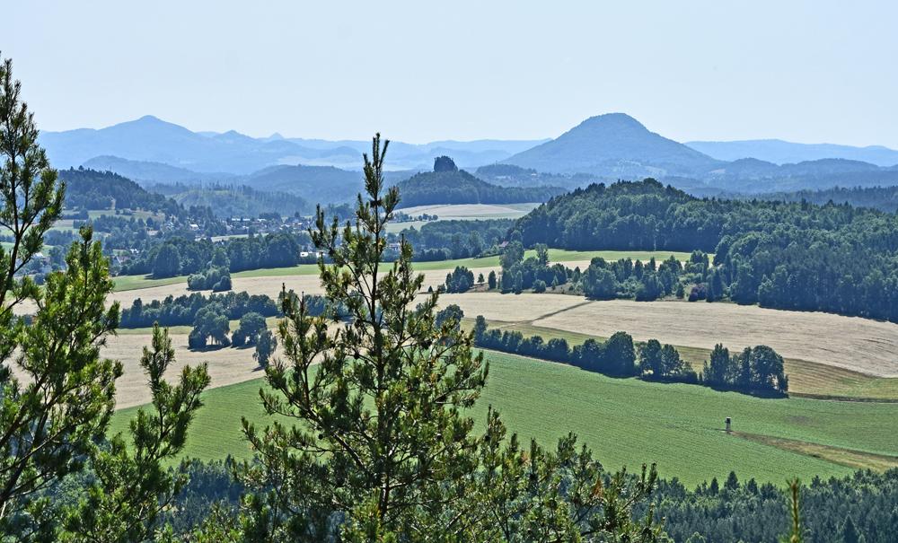 Pohled z vyhl�dky Kohlbornstein do �ech.